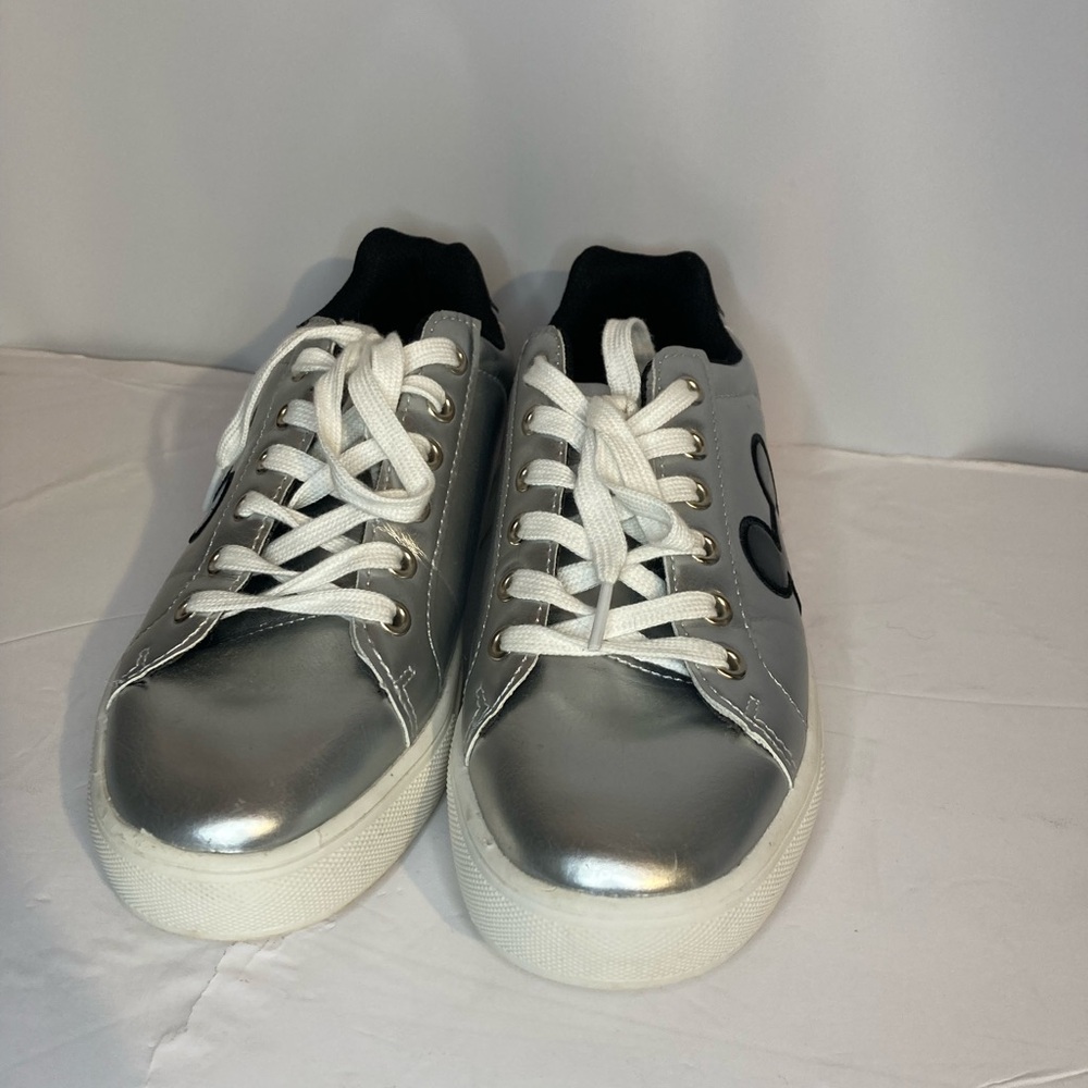 Silver Sneakers with Black Accents Woman Stylish Shoes